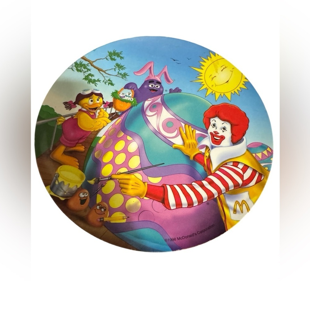 Vintage McDonalds plate from 1998 collectors item